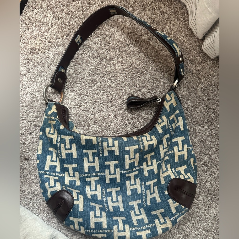 Tommy Hilfiger Blue and Tan Vintage 90s Bag